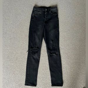 Black distressed h&m jeans